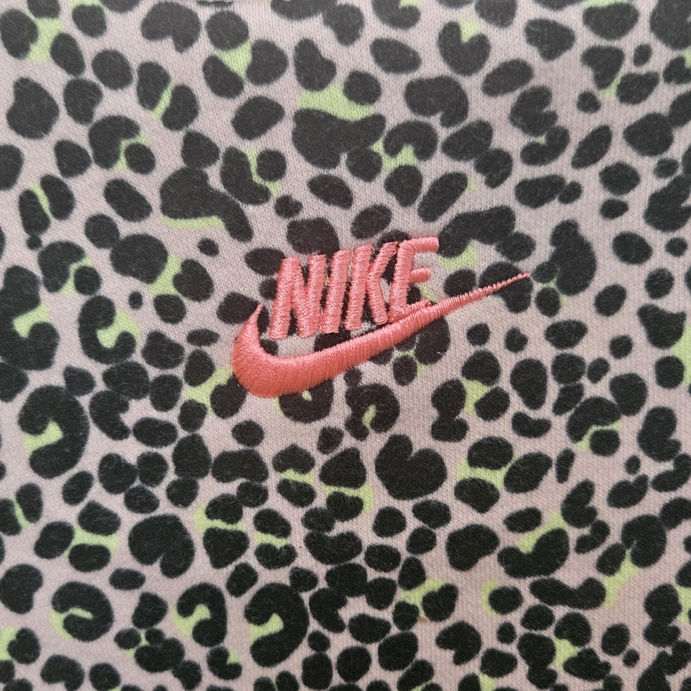 Nike Pink Leopard Print Sweatshirt - Picture 3 of 3